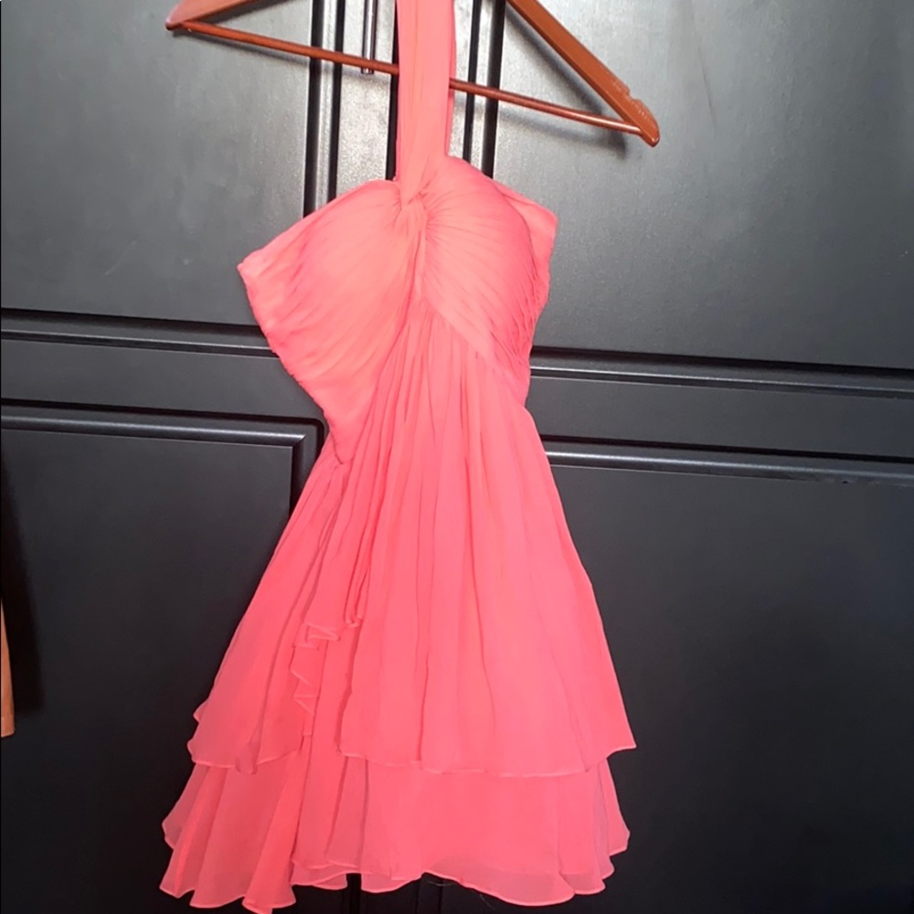 ✨BEBE ruffly dress✨